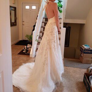 Brand New Halter Top Wedding Dress